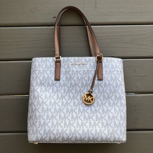 🌿 Michael Kors Tote Purse 🌿
